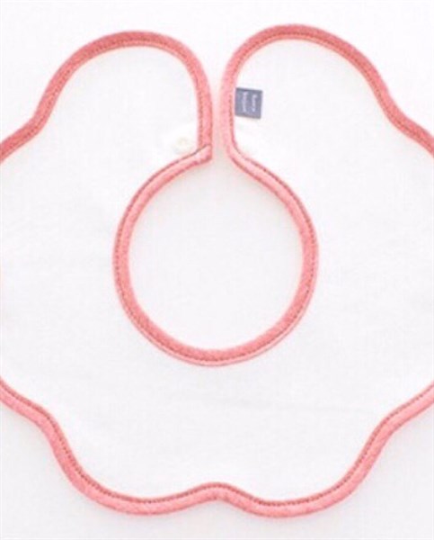 Berry Yếm Cổ Trắng Viền Hồng