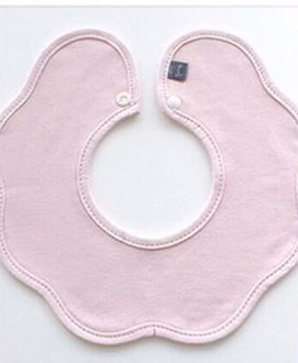 Berry Yếm Cổ Hồng Pastel