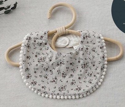 Yếm vải Bily Brownie