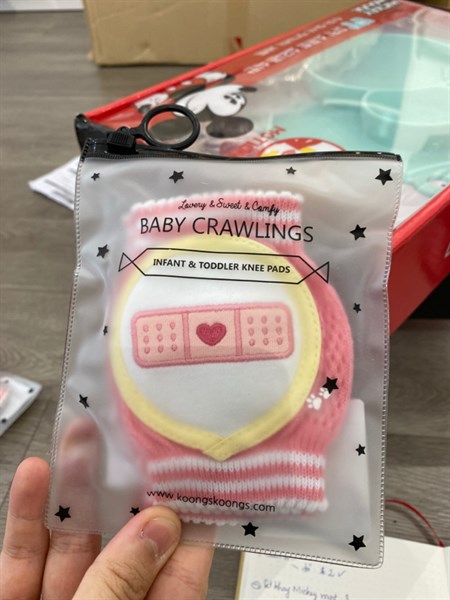 Koongs Bảo vệ đầu gối Heart Bandage