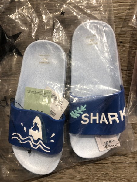 Bimbo Bimba Dép Shark size 190