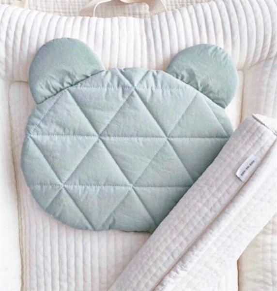 Pastelbubble Thin Pillow Gấu tam giác Xanh mint
