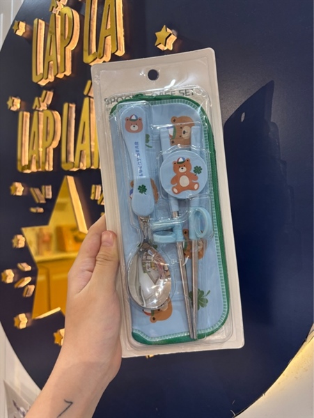 Modernhouse Set muỗng đũa tập gắp Gấu xanh kèm túi đựng