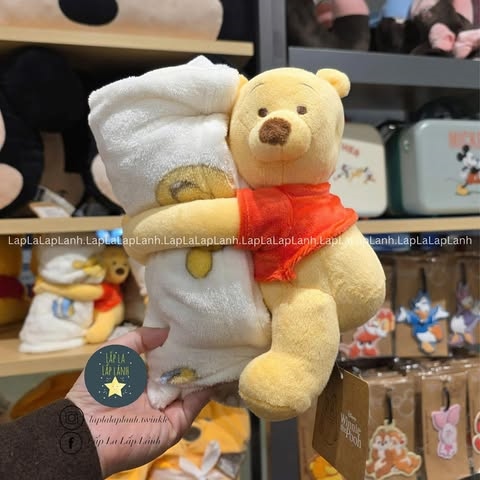 ModernHouse Set chăn kèm gấu Pooh