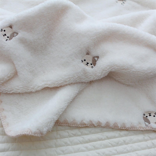 Tanihome Chăn lông mèo size 105x145cm