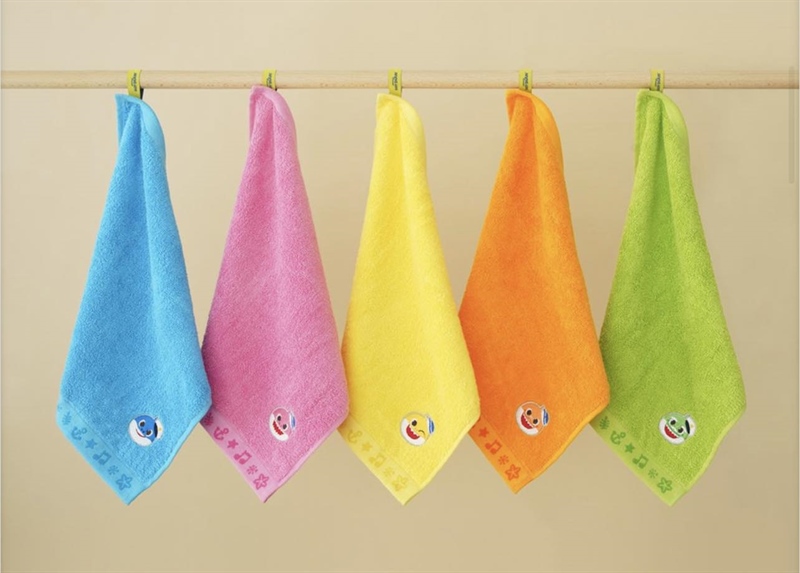 Pinkfong Set khăn mặt Babyshark