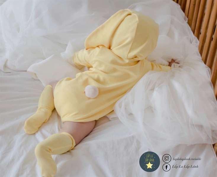 Uidong Set turban+yếm Nơ trắng sọc